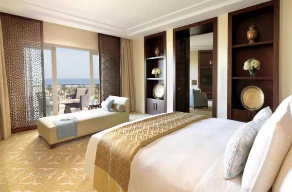 迪拜酒店式公寓多少钱（迪拜酒店住宿）-图1